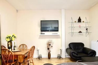 5 bed flat, South Grove, Ardwick, Manchester, M130AU - Image 4